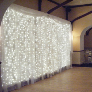 Instalatie LED tip-perdea de Craciun, 3x1m